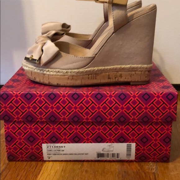 Tory Burch Penny Wedge size 7 - Picture 6 of 8